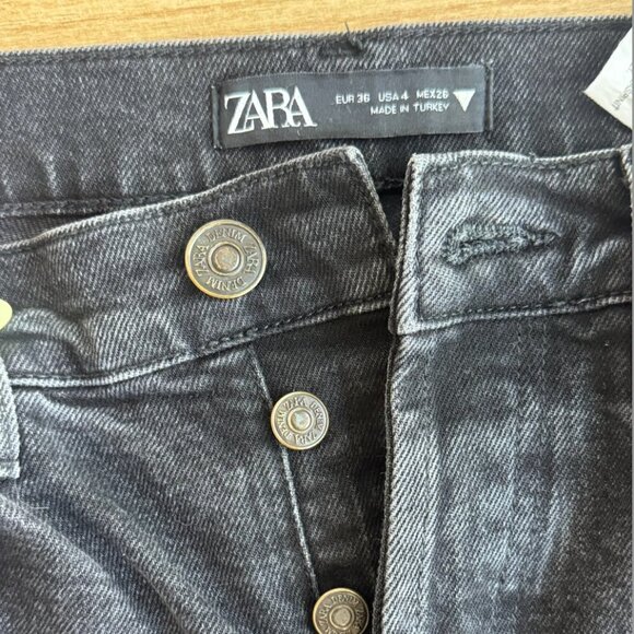Zara Womens Slim Fit High Rise Straight Leg Ankle Jeans Black Size 4 - Picture 3 of 3